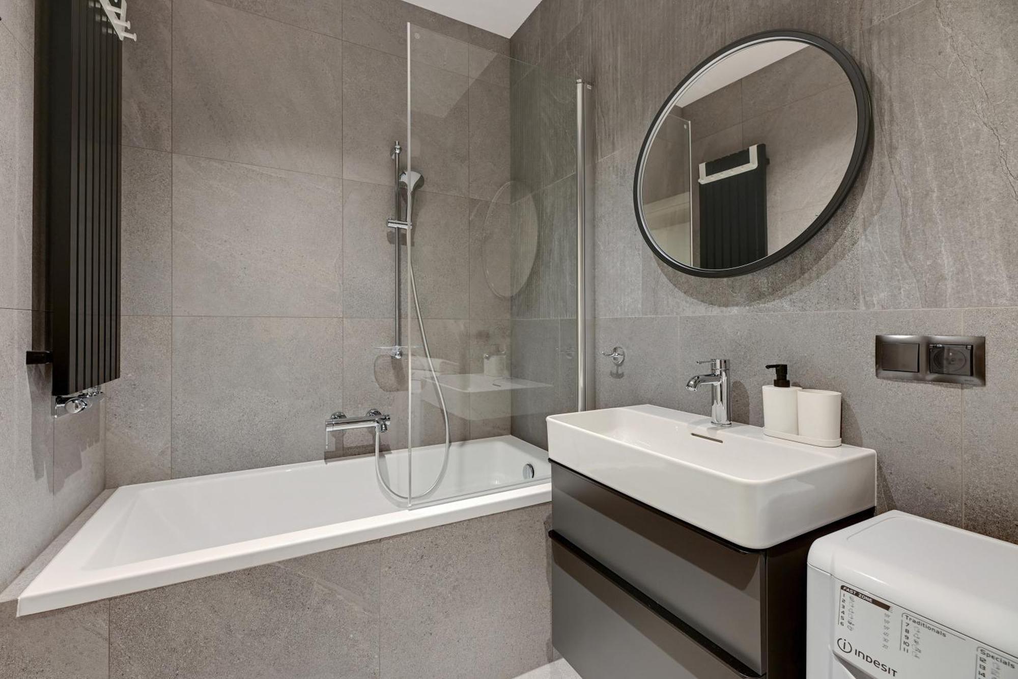 Scala Apartamenty - Helsinki Studio Deluxe z balkonem Gdańsk Buitenkant foto